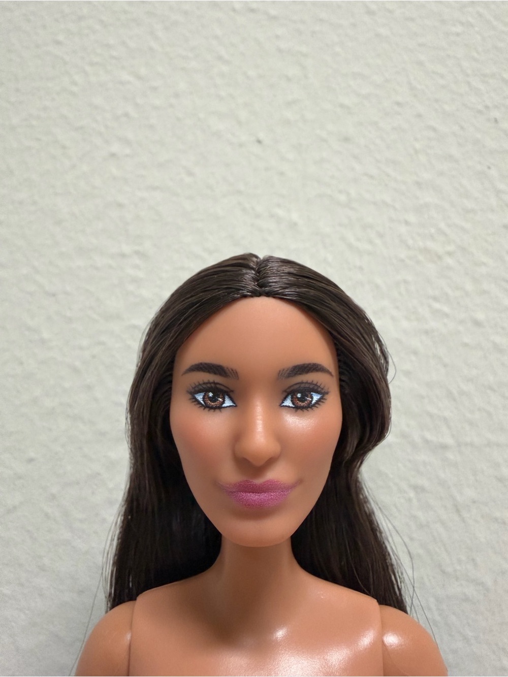 Barbie Fashionistas #200 Base Doll
